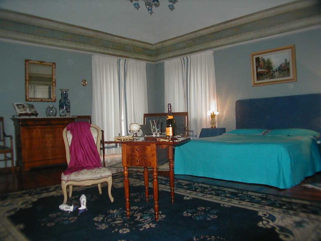 Torre Dei Frati Bed & Breakfast Fossano Room photo