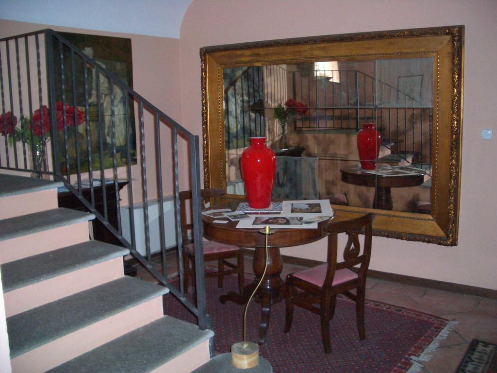 Torre Dei Frati Bed & Breakfast Fossano Exterior photo